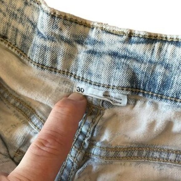 Original Use Distressed Light Wash Mens Size 30 Jeans - Picture 5 of 10